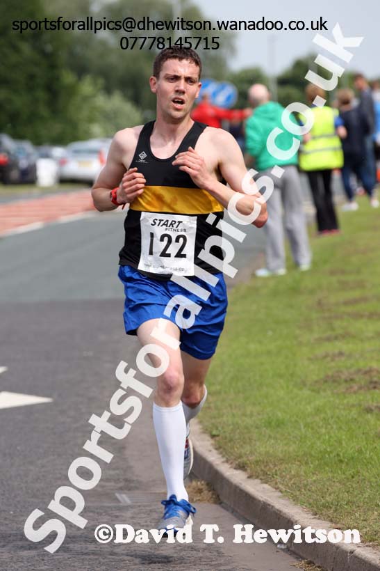 Newton Aycliffe 10k Road Race, County Durham. Photo: David T. Hewitson/Sports for All Pics